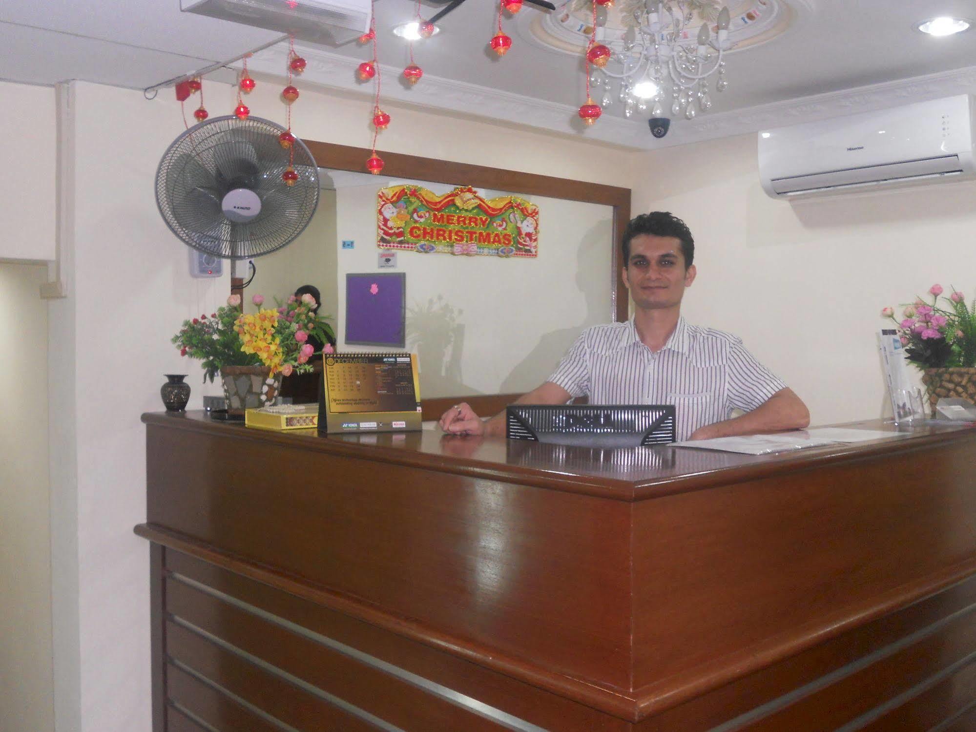 Hotel Royal Palm Lodge Kuala Lumpur Dış mekan fotoğraf